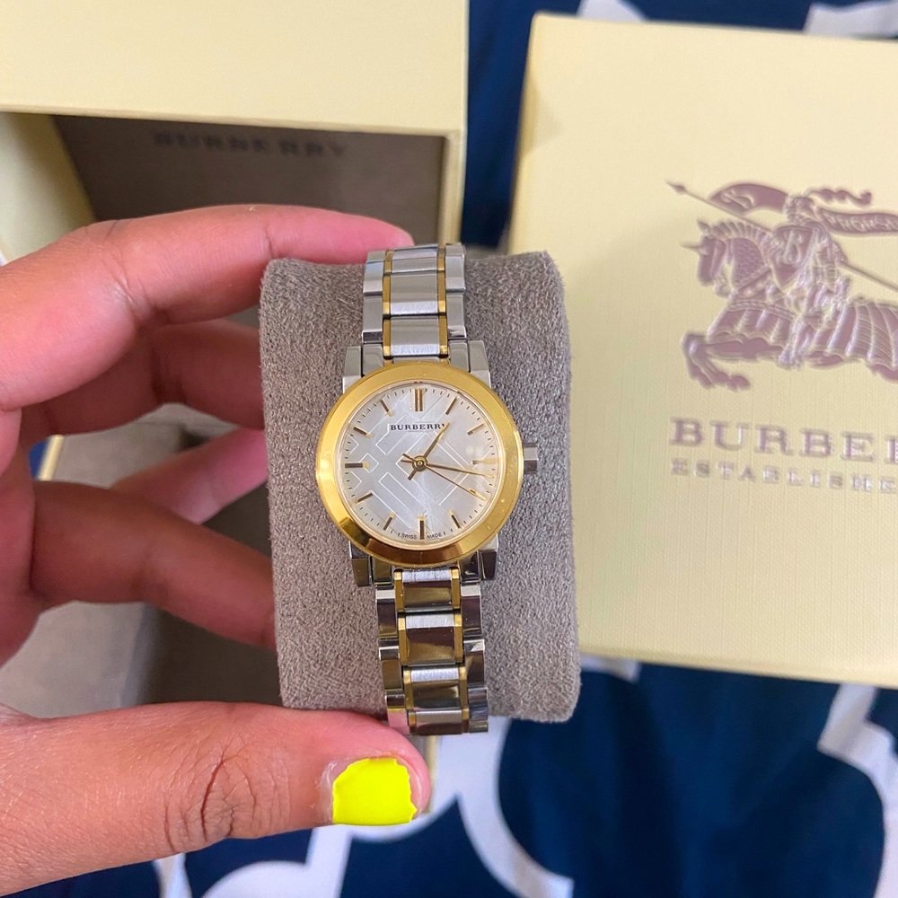 Burberry women watch
